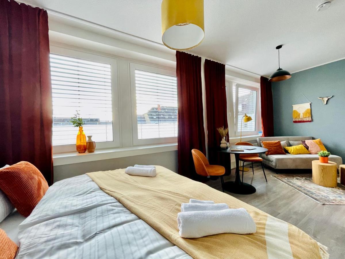 Klassen Stay - Exklusives Apartment Am Hbf - Kueche, Netflix, Kingsizebett Koblenz  Exterior photo